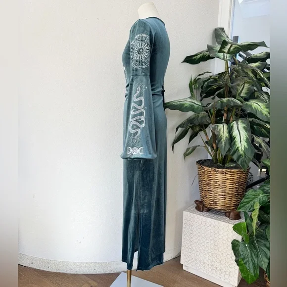 Willow Buffy Inspired Teal Velvet Maxi Dress Zodiac Celestial Design S/M - Picture 4 of 6
